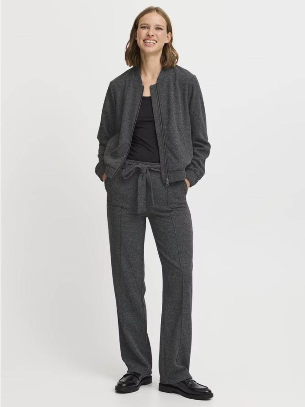Straight-Leg Tie-Waist Knit Pants in Charcoal